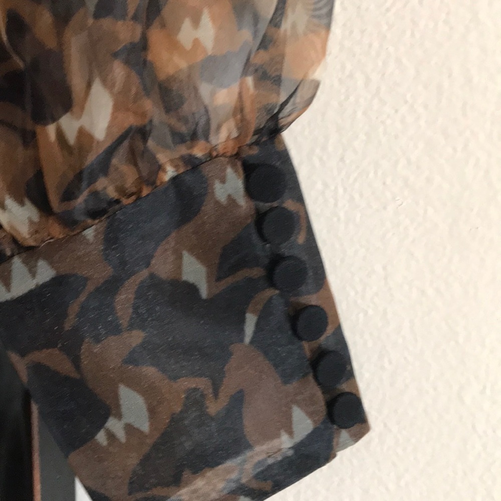 Blouse - Picture 4 of 7